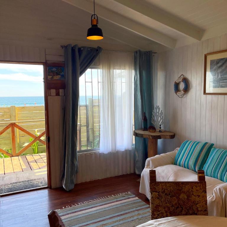 Beach house Pichilemu - Casa frente al mar - Two-Bedroom House - 10