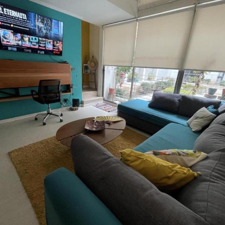 Comodo Loft I Metro Los Heroes - Apartamento de 1 dormitorio - 2