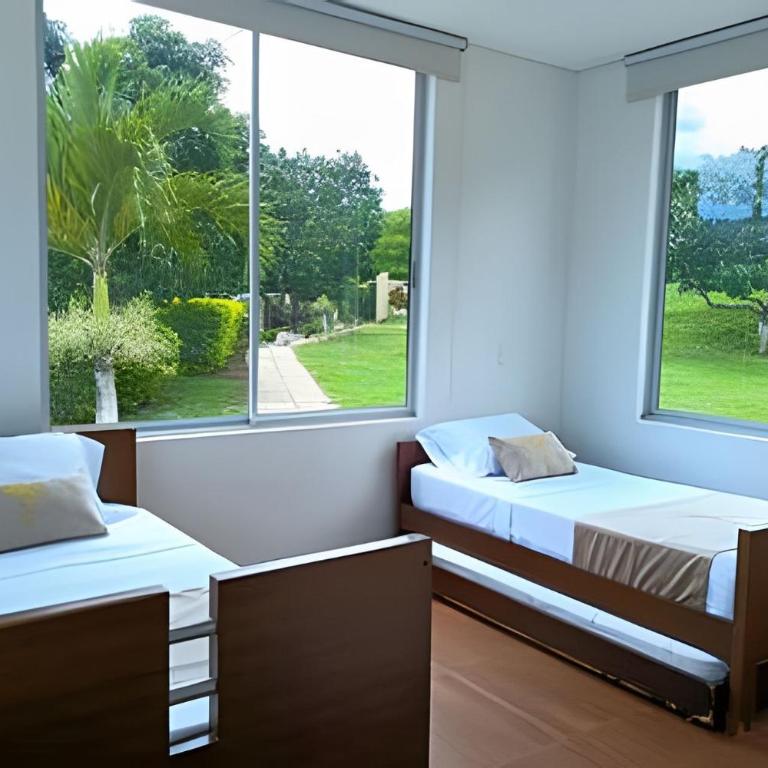 Reserva tu casa rodeada de naturaleza en Anapoima - Casa de 7 dormitorios - 10