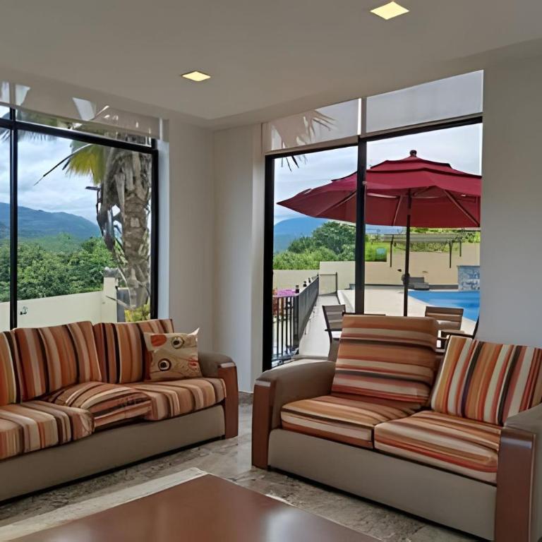 Reserva tu casa rodeada de naturaleza en Anapoima - Casa de 7 dormitorios - 24