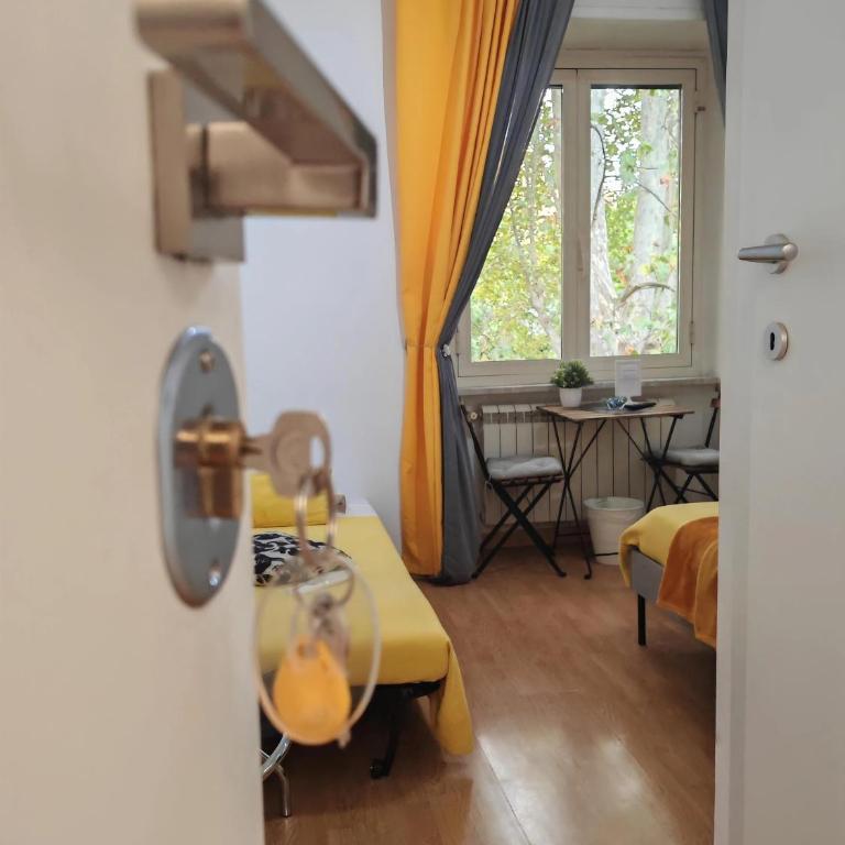 AD Trastevere Guest House - by AD Roma - Comfort Triple Room with Shower - 14