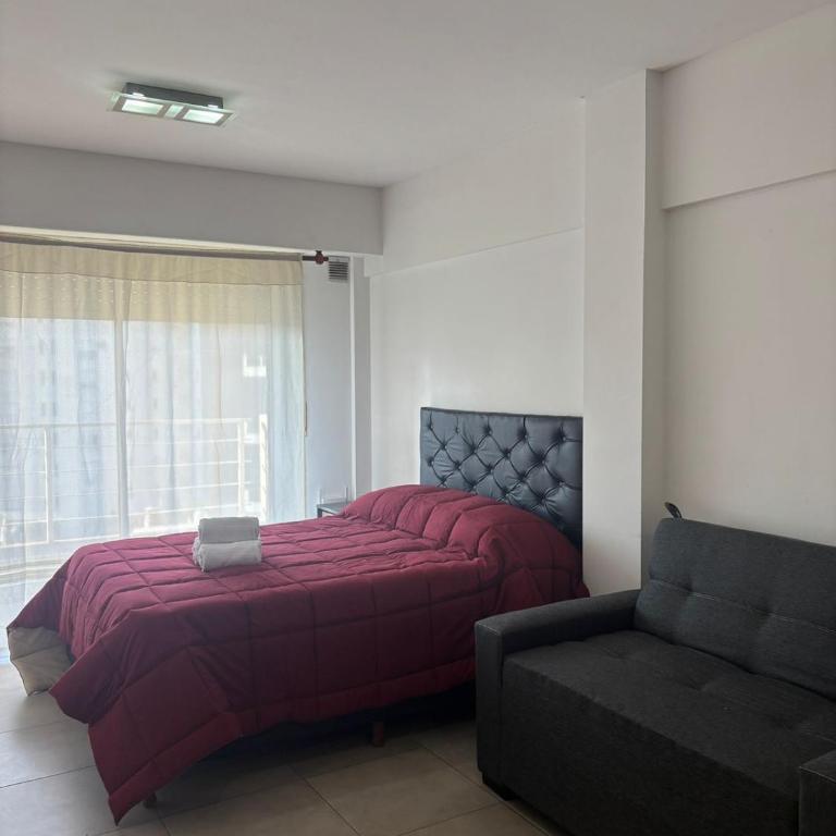 Loft a pasos de Av pellegrini y Bv oroño - Apartamento de 1 dormitorio - 2