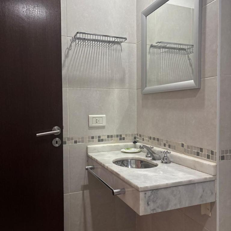 Loft a pasos de Av pellegrini y Bv oroño - Apartamento de 1 dormitorio - 5