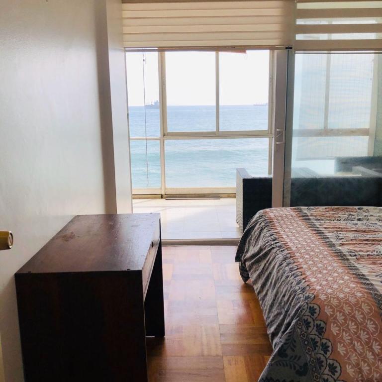 Spacious apartment overlooking the sea - Three-Bedroom Apartment - 22