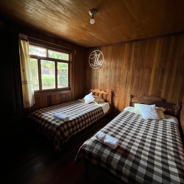 Schütze-Haus - Three-Bedroom Chalet - 5