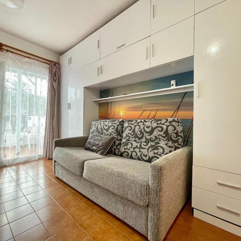 Apartment in Roquetas by Beach & Pool - Bungalow - 3