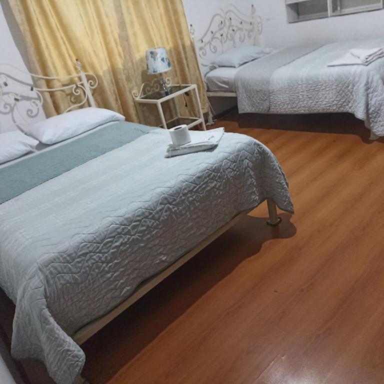 Hostal Huapry - Triple Room - 5