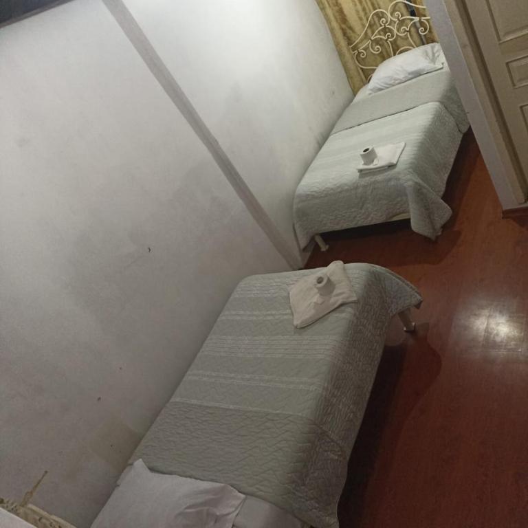 Hostal Huapry - Double Room - 1