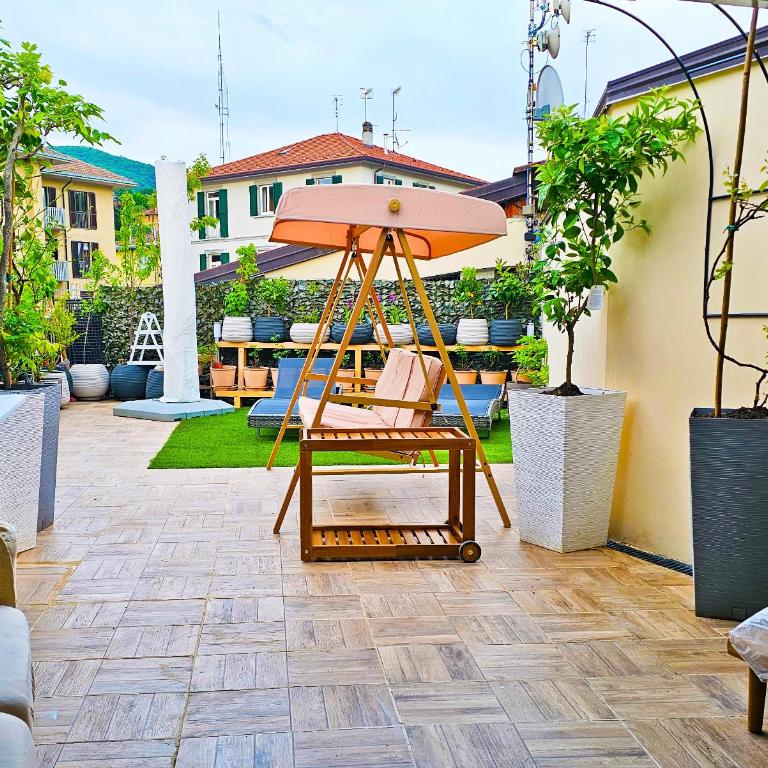 Casa Bianca Luino Terrace View - Two-Bedroom Apartment with Terrace - 1