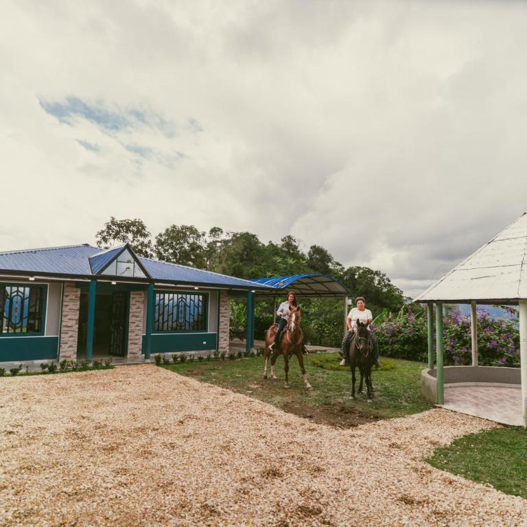 Rancho Buenavista - Four-Bedroom Vacation Home - 16