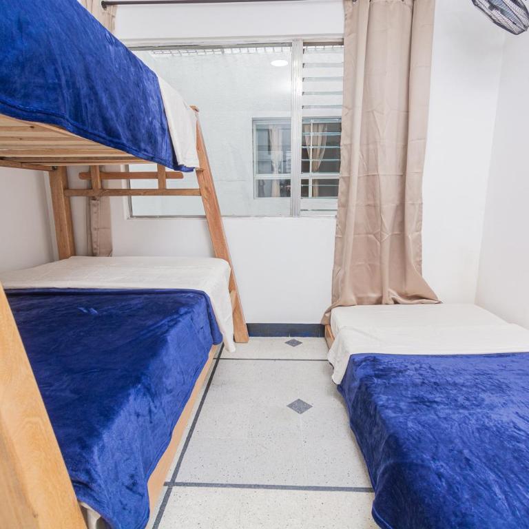 Hostal Bendito, central y cómodo - Mixed Dormitory Room - 3