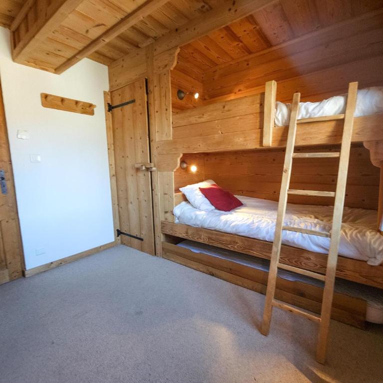Chalet familial au cœur du village, proche skis et commerces, avec WiFi - Appartement 4 Chambres - 2
