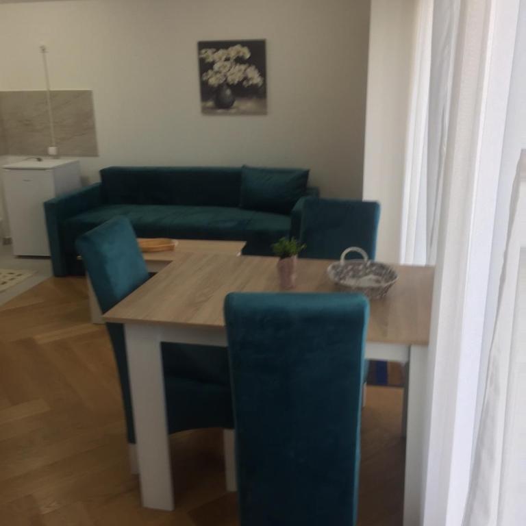 DZL - Apartman Nikol - Studio Apartman s Balkonom - 2