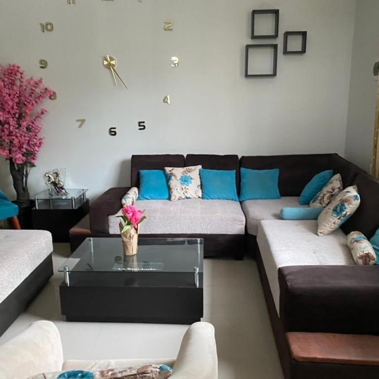 Cozy House in Tarapoto with Air Conditioning - Casa de 3 dormitorios - 1