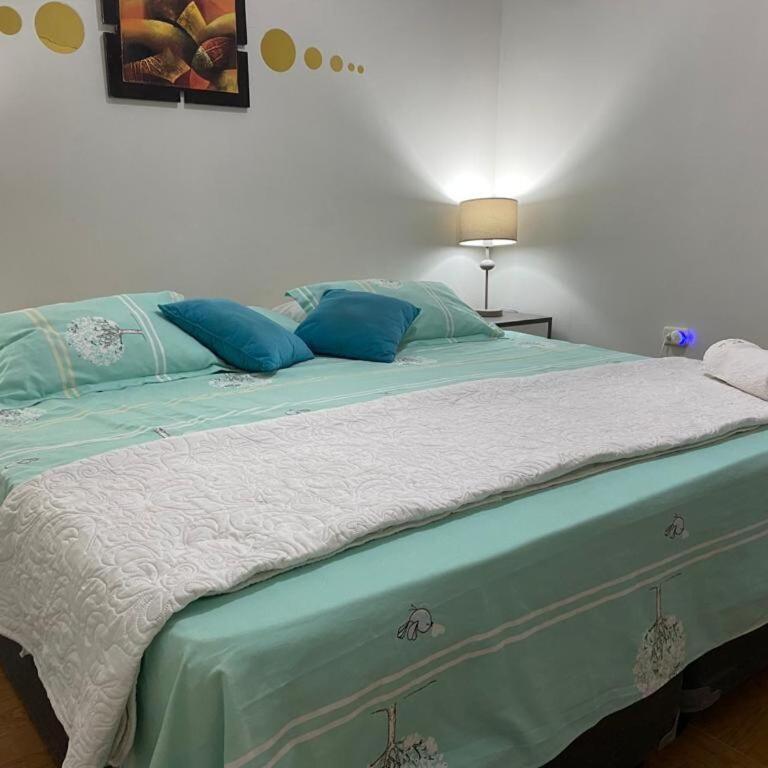Cozy House in Tarapoto with Air Conditioning - Casa de 3 dormitorios - 13