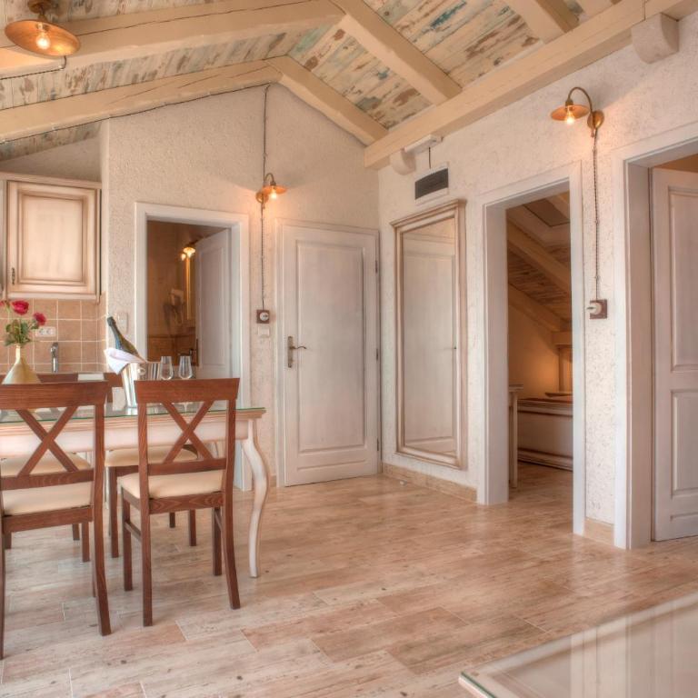 Piazza Apartments 1 - Luxury Two-Bedroom Apartment - 5