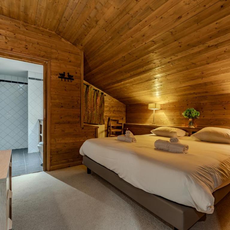 Appartement 8 personnes dans chalet privé, piscine, ski in - Appartement Premium 5 Chambres - 10