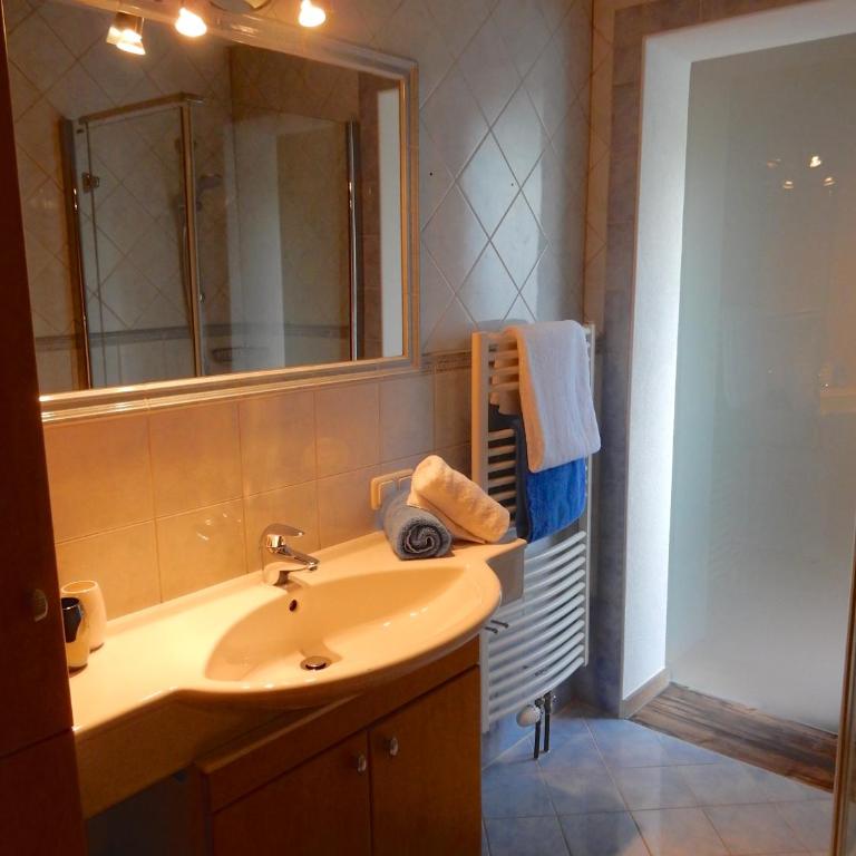 Ferienwohnung Kirchschlager Zirbenholz & ruhige Lage im Ausseerland - Apartamento de 1 dormitorio - 18