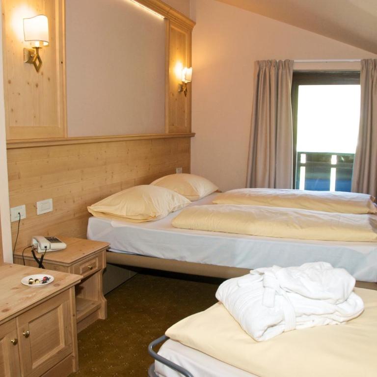 Alexander Charme Hotel - Camera Familiare Comfort (2 Adulti + 2 Bambini) - 2