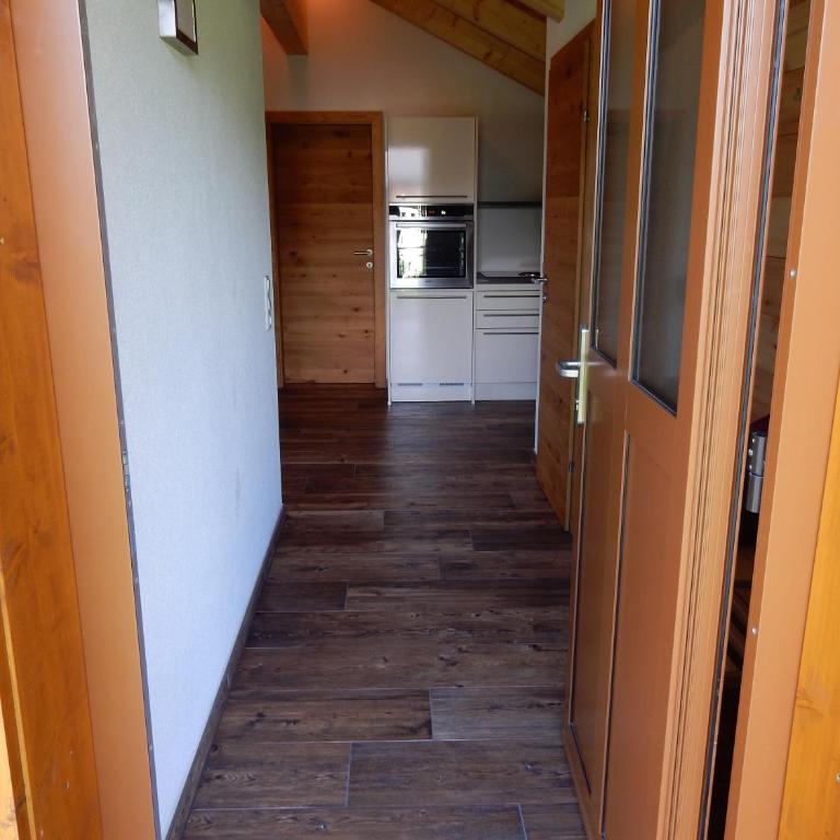 Ferienwohnung Kirchschlager Zirbenholz & ruhige Lage im Ausseerland - Apartamento de 1 dormitorio - 3