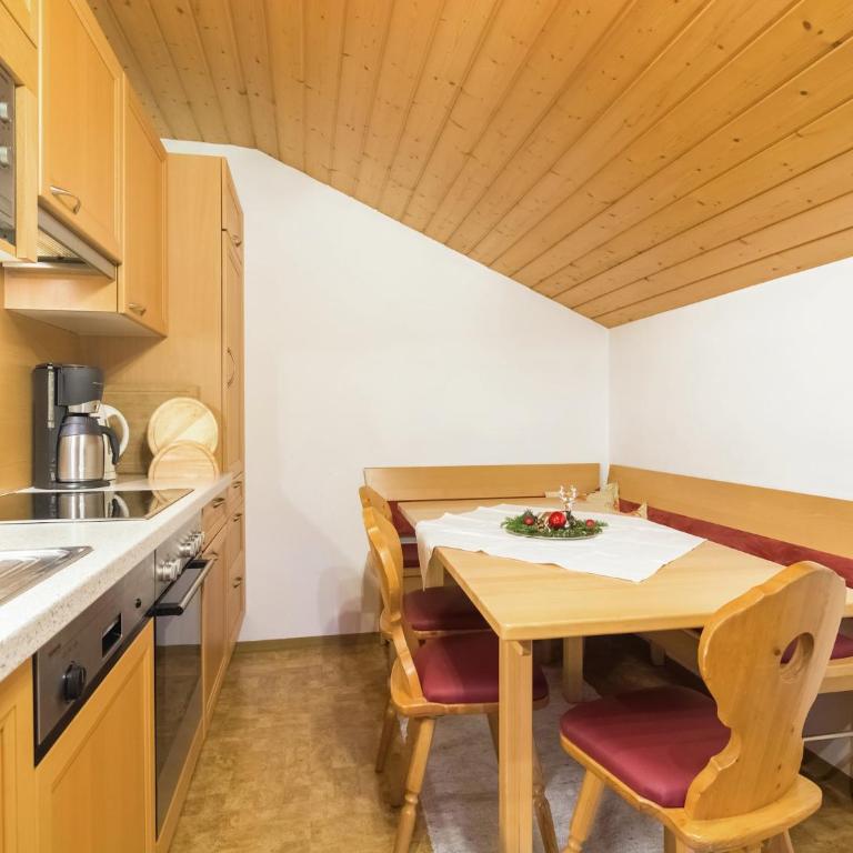 Apartment in Wagrain with Stunning Mountain Views - Apartment mit 3 Schlafzimmern - 9