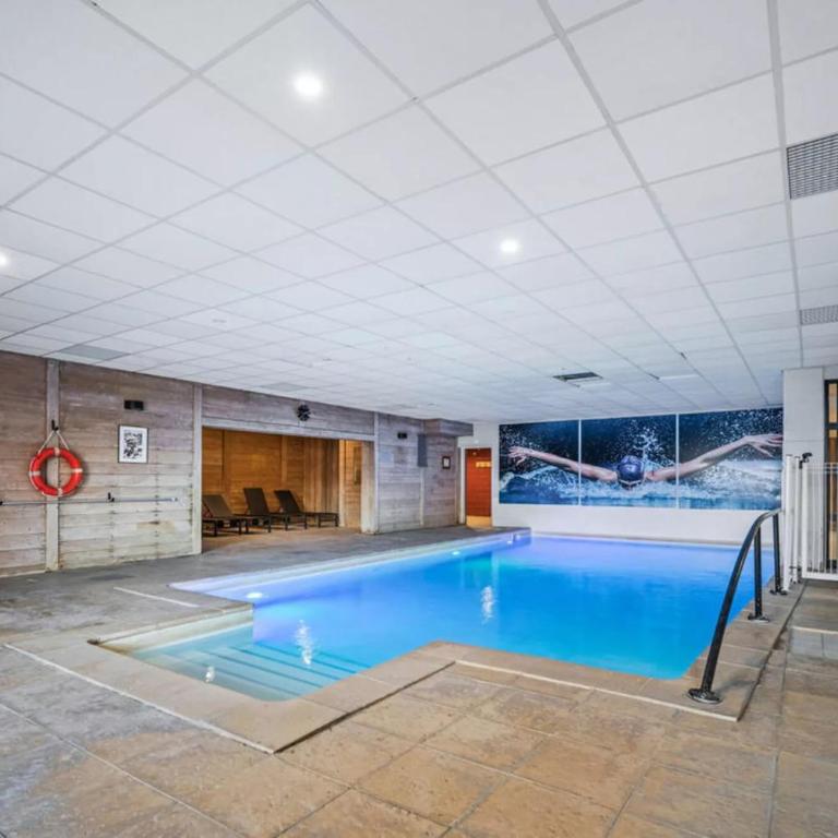 Appartement 8 personnes dans chalet privé, piscine, ski in - Appartement 3 Chambres - 28
