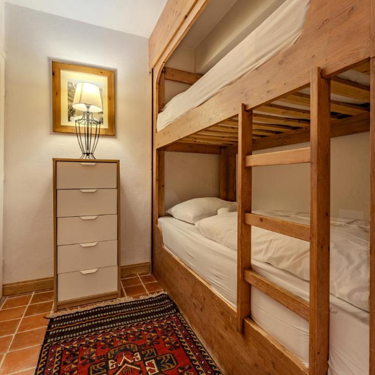 Appartement 8 personnes dans chalet privé, piscine, ski in - Appartement Premium 5 Chambres - 25