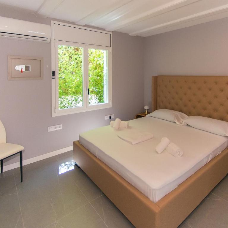 WELCS APARTAMENTO 282 EMP en villa con piscina compartida - Villa - 27