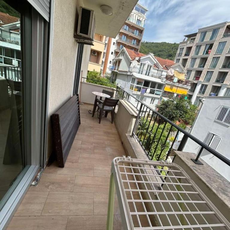 Sun & Sea Terrace Apartment - One-Bedroom Apartment - 5