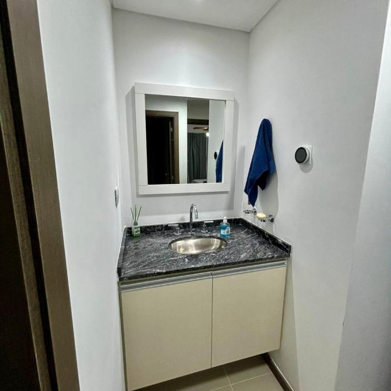 Depto con piscina, gimnasio y vistas increíbles - Apartamento de 2 dormitorios - 7