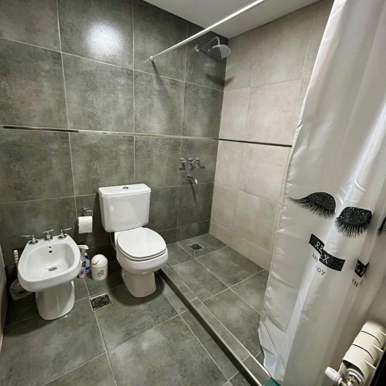 Depto con piscina, gimnasio y vistas increíbles - Apartamento de 2 dormitorios - 8