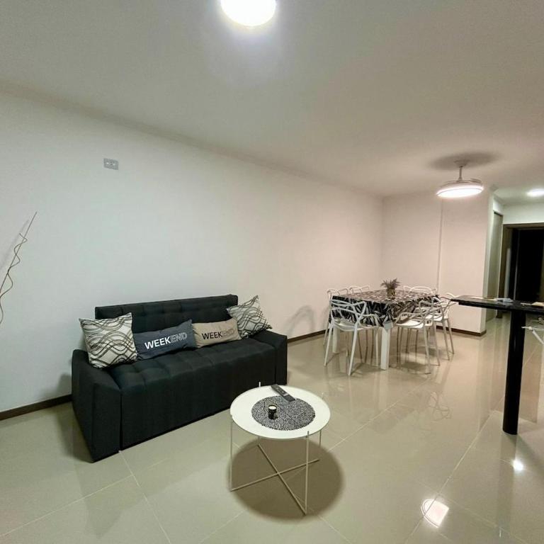 Depto con piscina, gimnasio y vistas increíbles - Apartamento de 2 dormitorios - 3