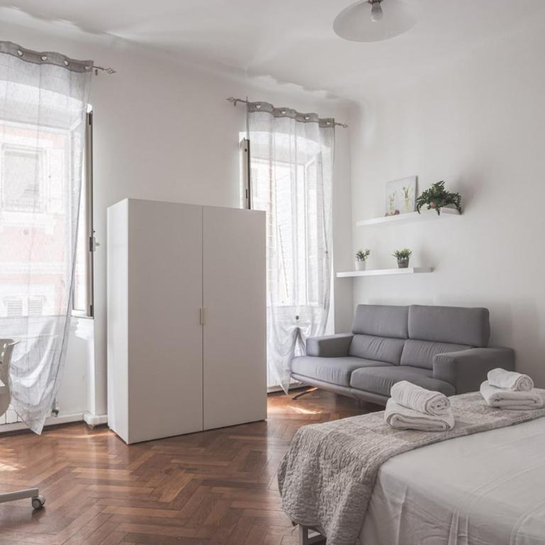 Piazza Goldoni Toro Elegant Apartment FreeWiFi - Appartamento con 2 Camere da Letto - 1