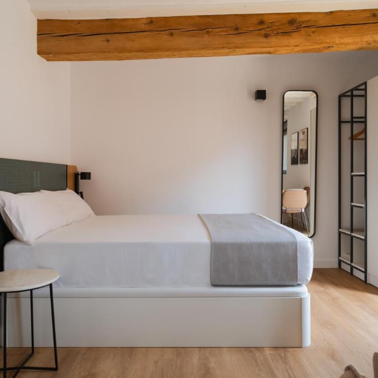 Limehome Pamplona Hilarión Eslava - Studio Wheelchair Accessible - 8