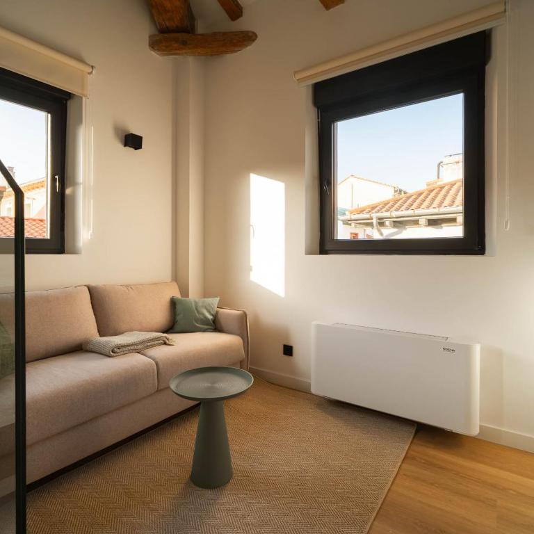 Limehome Pamplona Hilarión Eslava - One-Bedroom Apartment with Sofa Bed - 7