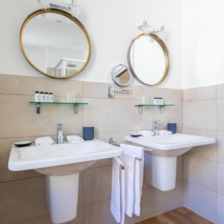 Hotel Vis à Vis - Appartamento con 2 Camere da Letto - Dependance - 6