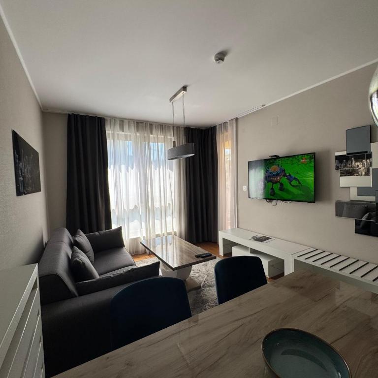 Zlatibor Royal Centar Lux - One-Bedroom Apartment - 14