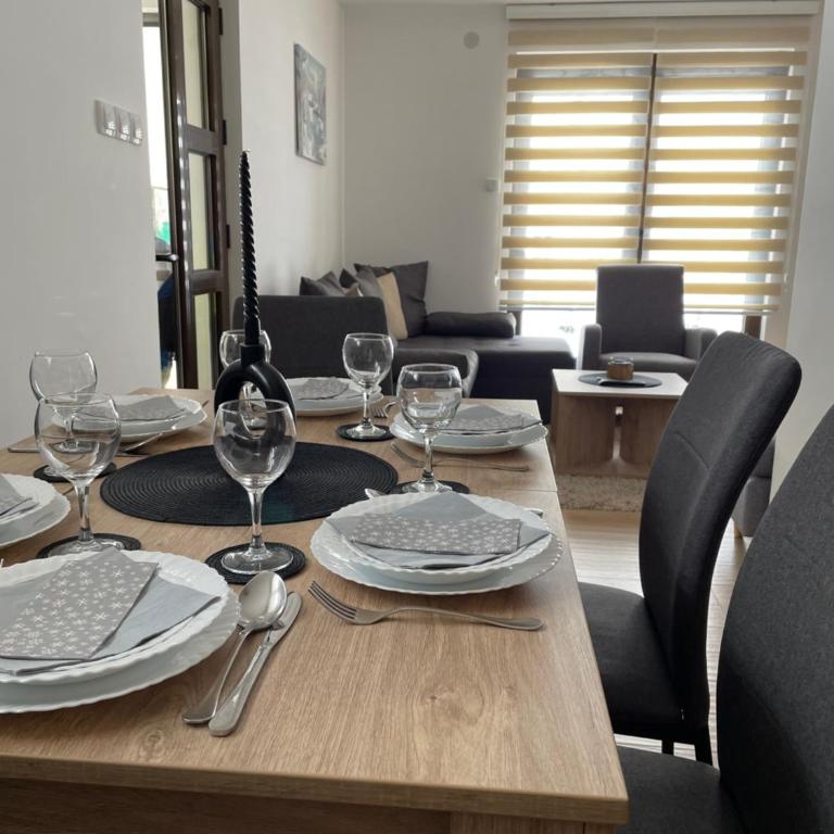 Apartman NN - Two-Bedroom Apartment - 18