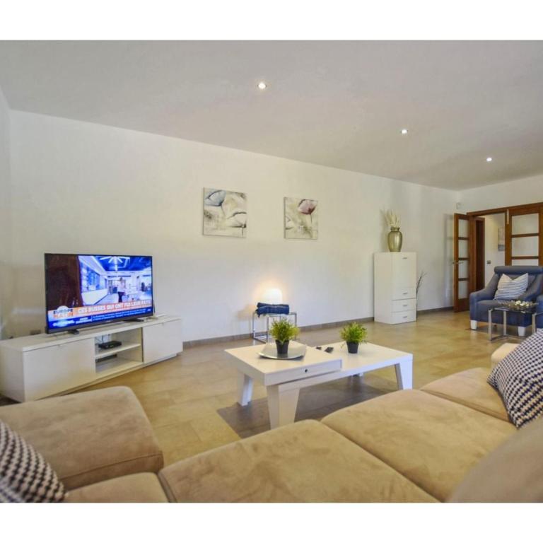 Country House Alcudia with Private Pool - Casa de 4 dormitorios - 10
