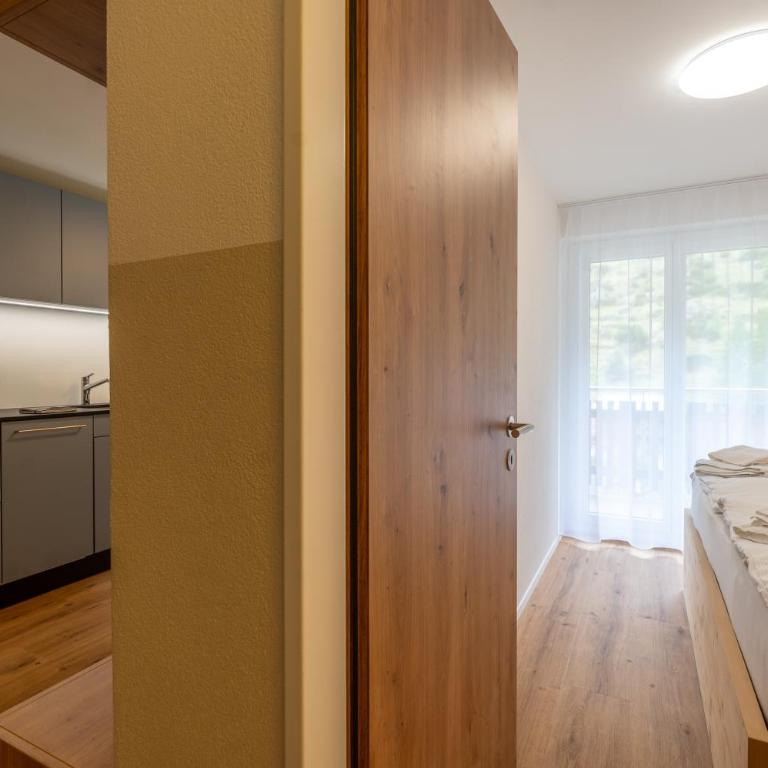 Alpin apartment Brachji - bei der Bergbahn - Apartment mit 1 Schlafzimmer, Balkon und Bergblick - 14