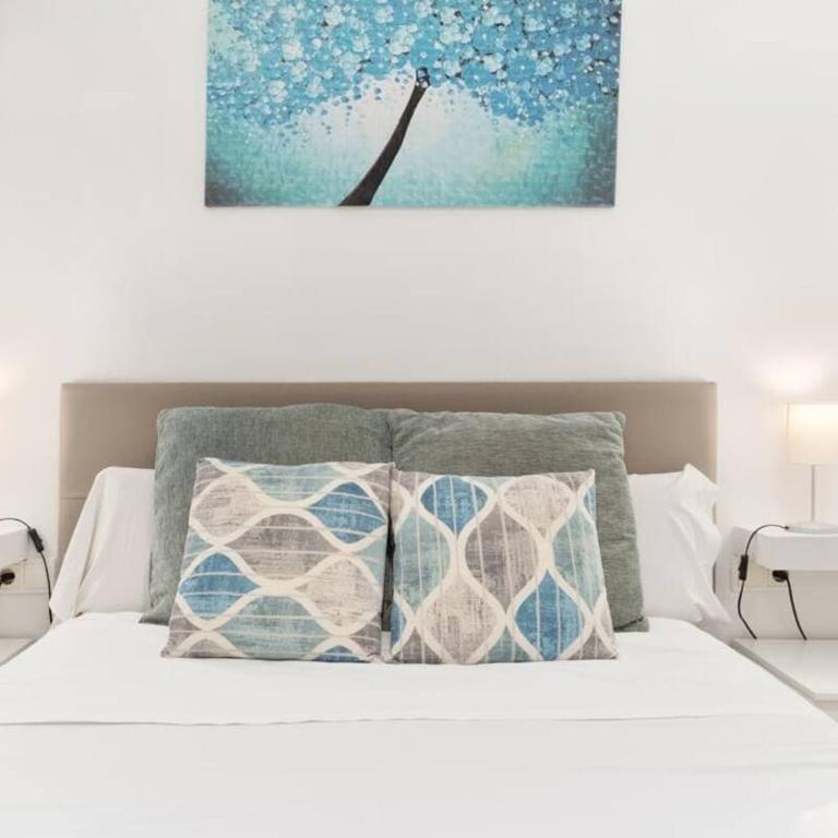 Central Studio, 3 min to Calle Larios, Ideal for Exploring Málaga - Apartamento de 1 dormitorio - 2