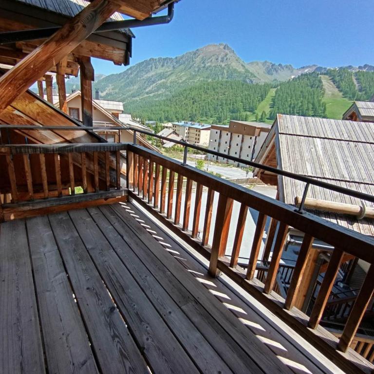 Appartement confortable au cœur de Montgenèvre avec balcon et parking - FR-1-445-28 - Apartamento (4 adultos) - 11
