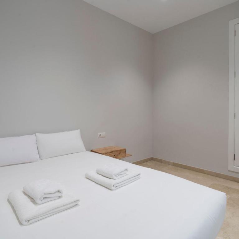VLC HOST - Linterna - Two-Bedroom Apartment - 65
