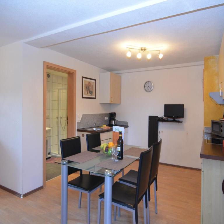 Gemütliche Ferienwohnung, Lechbruck - Apartment mit 2 Schlafzimmern - 3
