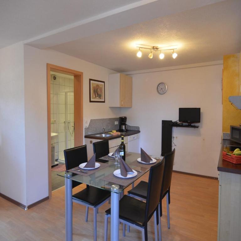 Gemütliche Ferienwohnung, Lechbruck - Apartment mit 2 Schlafzimmern - 10