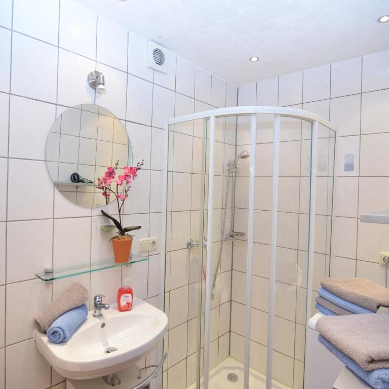 Gemütliche Ferienwohnung, Lechbruck - Apartment mit 2 Schlafzimmern - 13