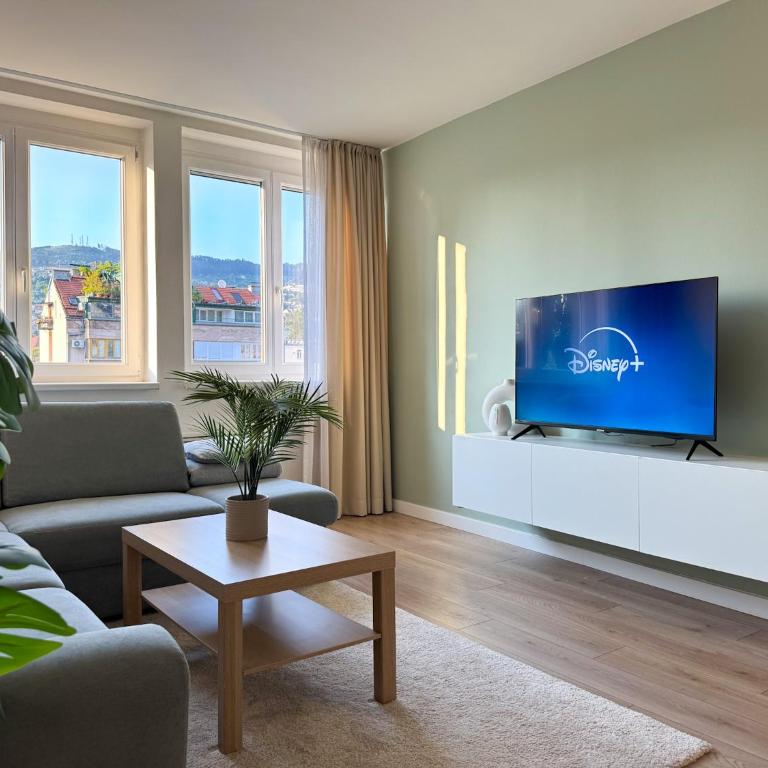 Bright modern apartment, 100m from Sarajevo City Hall & Old Town - Apartman sa 2 Spavaće Sobe - 3