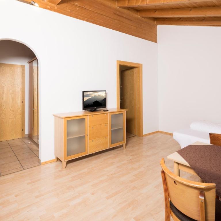 Appartements Huber - Apartment mit 1 Schlafzimmer und Terrasse - 1