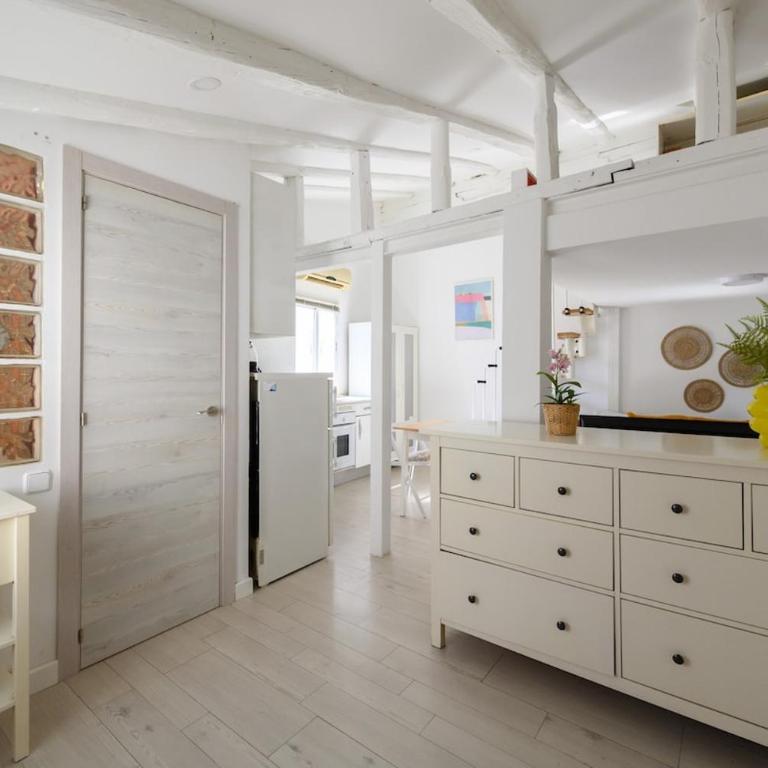 1 bedroom loft apartment in the center Temporal SVI154 - One-Bedroom Apartment - 36