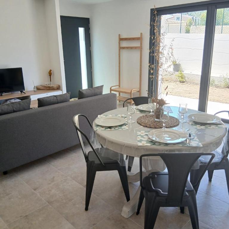 charmante maison neuve proche plage et commerces - Maison 2 Chambres - 1